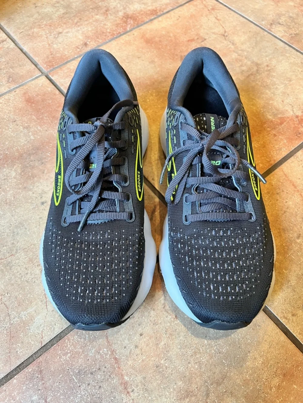 Excellent Brooke Glycerin 20 Sneakers - Picture 2 of 7